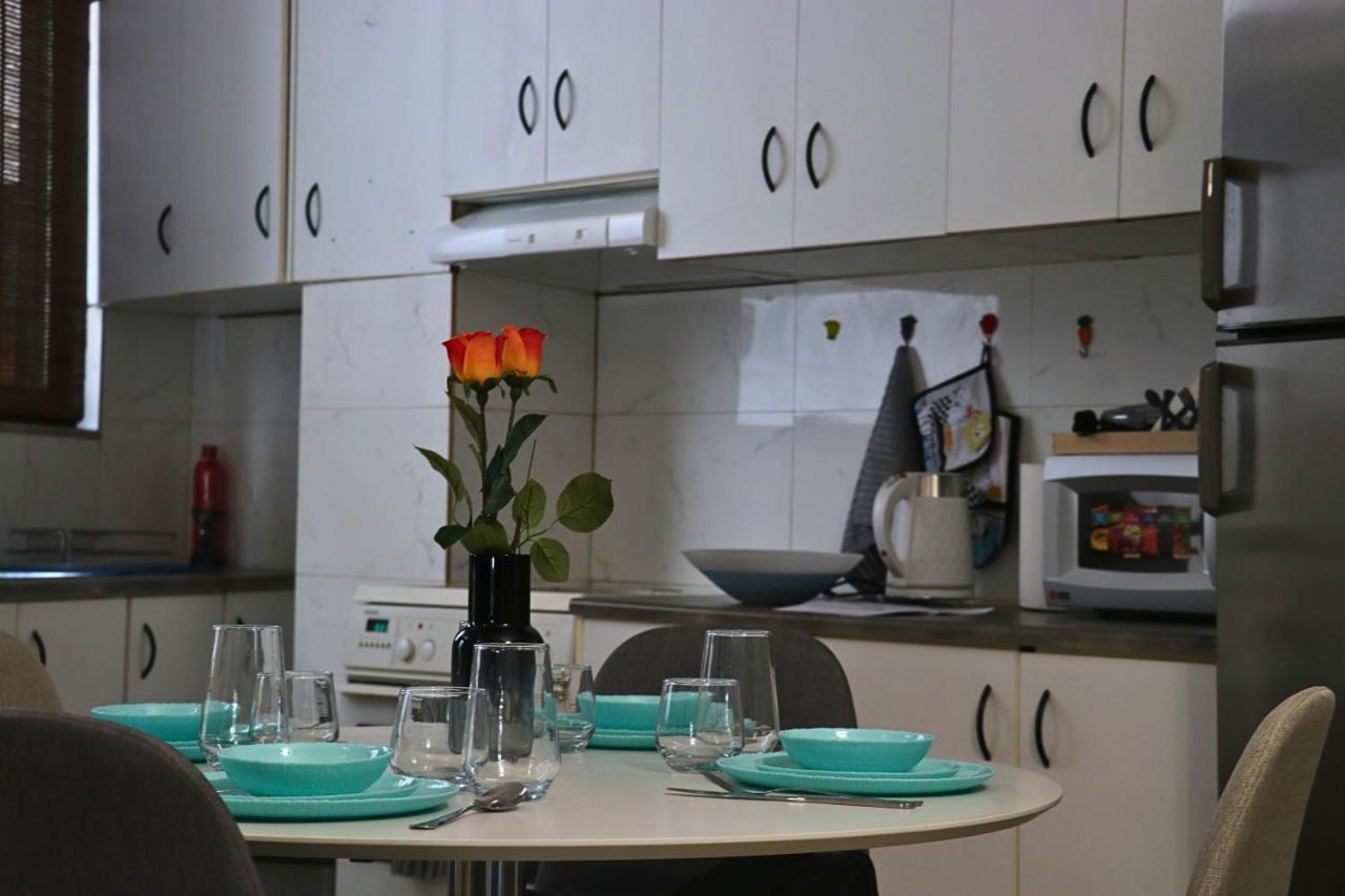 Marialena Apartment *